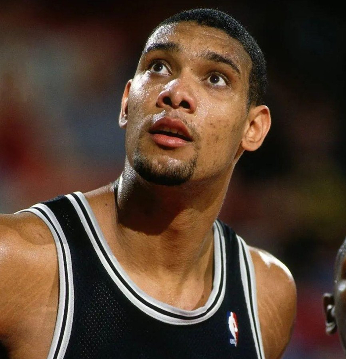 豪门杀手！桑德兰本赛季面对英超Big6仅负于曼联（豪门克星！桑德兰本季对英超六强仅负曼联）