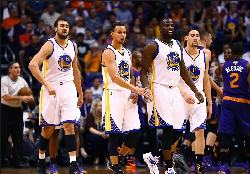 欧冠最年轻连续三场破门选手排行榜：卡尔力压姆巴佩...（欧冠连续三场进球最年轻球员榜：卡尔力压姆巴佩登顶）