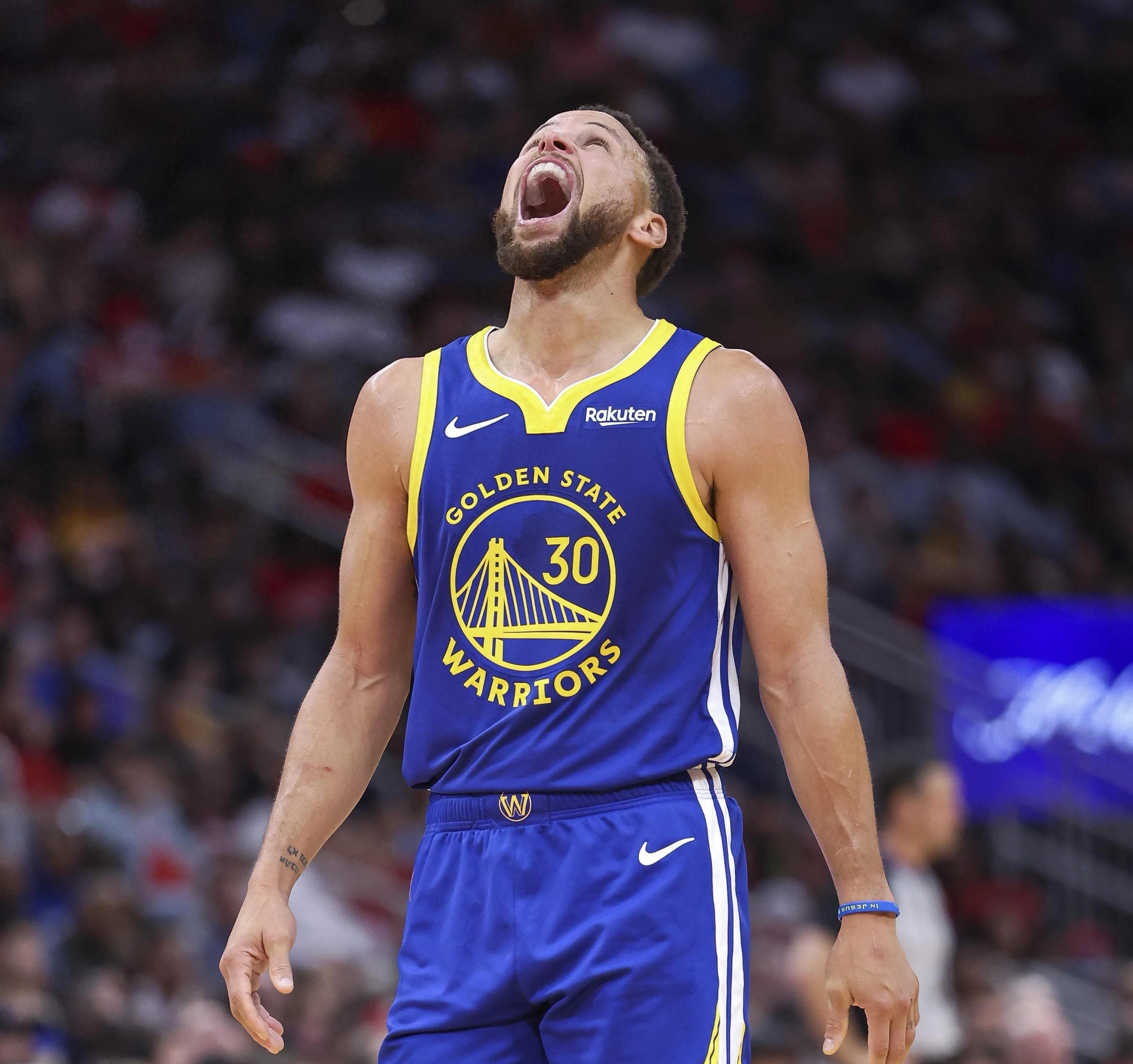 瑞士大名单：阿坎吉领衔，扎卡、科贝尔、恩多耶、R罗在列（瑞士公布大名单：阿坎吉领衔，扎卡、科贝尔、恩多耶与R罗入选）