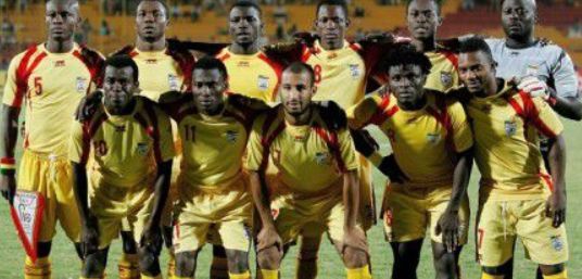 欧文快攻压哨上篮，全场沸腾（欧文压哨快攻上篮引爆全场）