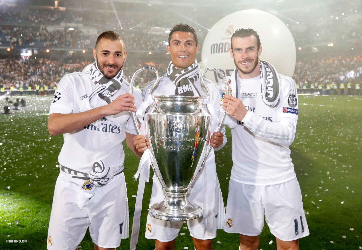 NBA：湖人险胜火箭 詹姆斯砍下38分（詹姆斯狂砍38分，湖人惊险力克火箭）